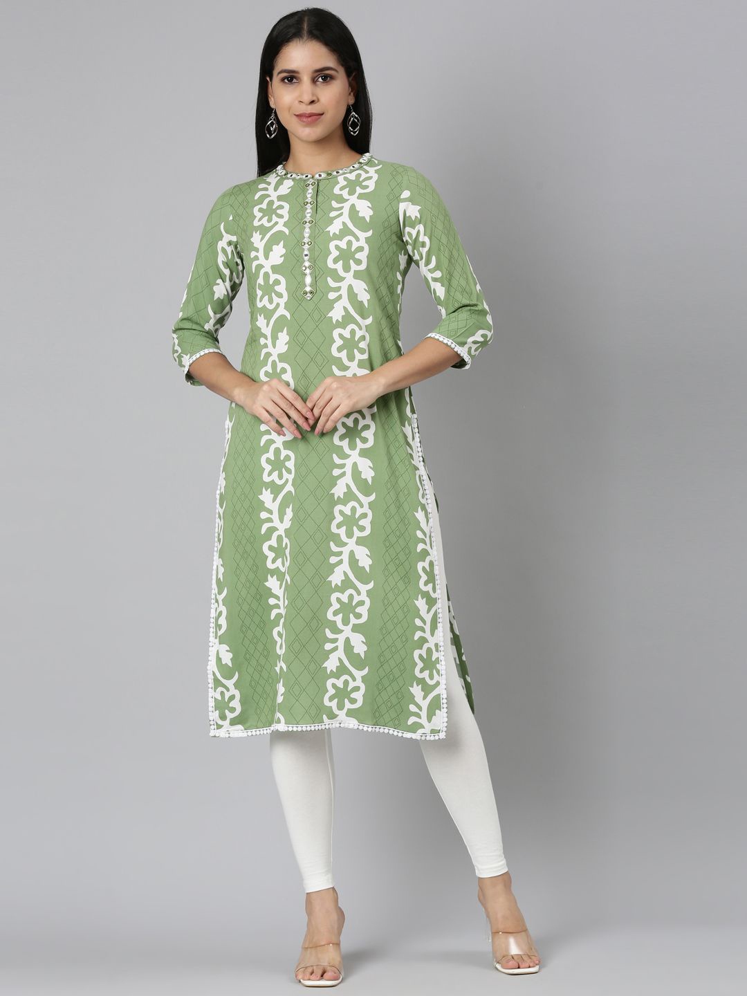 

Neerus Ethnic Motifs Embroidered Thread Work Straight Kurta, Green