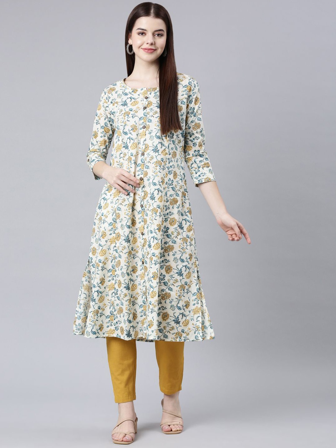 

Neerus Floral Printed Cotton Anarkali Kurta, Mustard