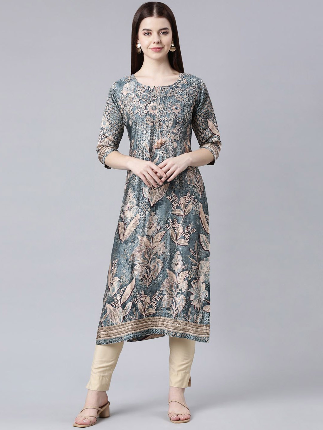 

Neerus Paisley Embroidered Tie-Up Neck Thread Work Satin Straigth Kurta, Green