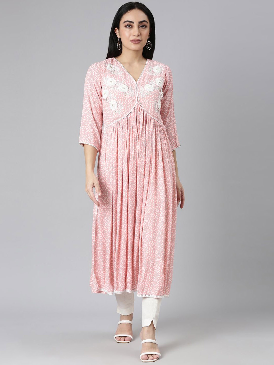 

Neerus Geometric Embroidered Thread Work Chiffon Straight Kurta, Pink