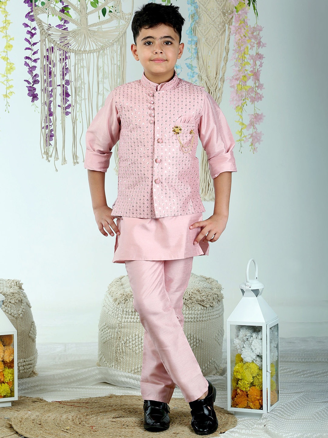 

ahhaaaa Boys Solid Regular Kurta & Trousers with Nehru Jacket, Pink