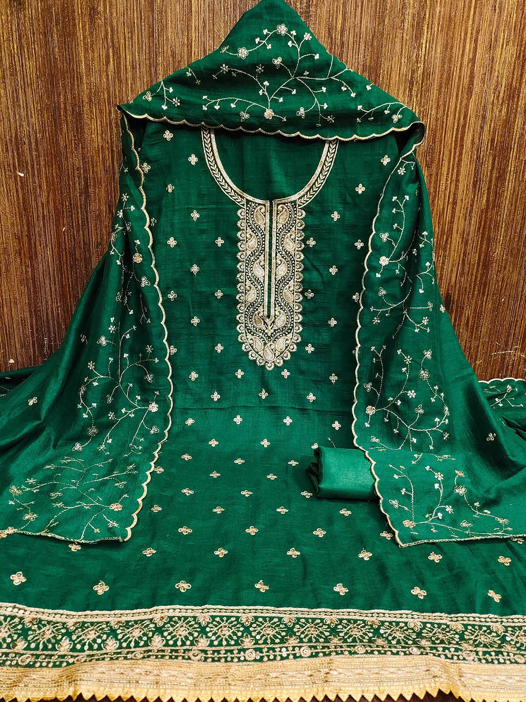 

KALINI Embroidered Unstitched Dress Material, Green