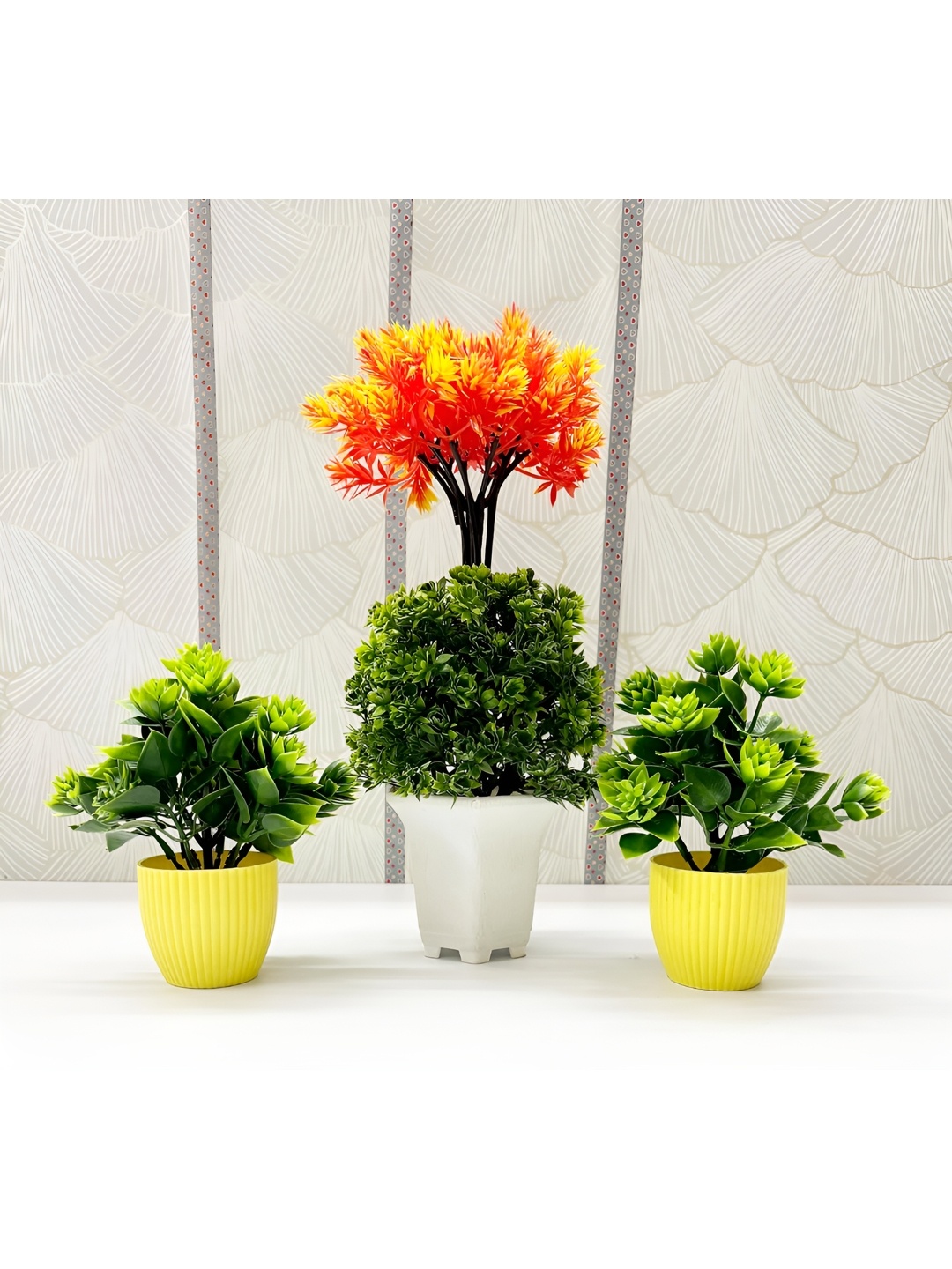 

Dekorly Orange & Green 3 Pieces Kalash Artificial Plants