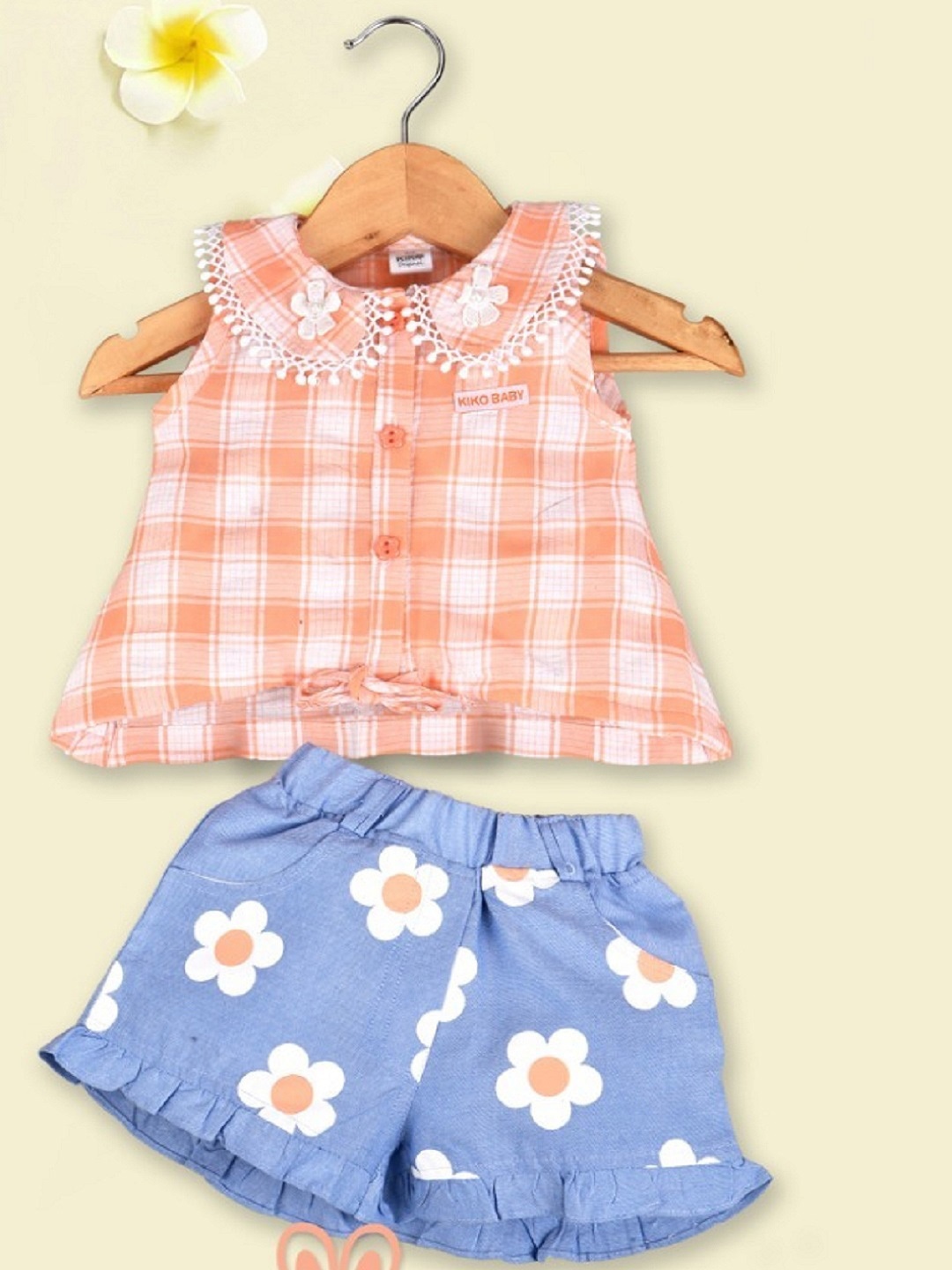 

KIKO Girls Checked Pure Cotton Top with Printed Shorts, Orange