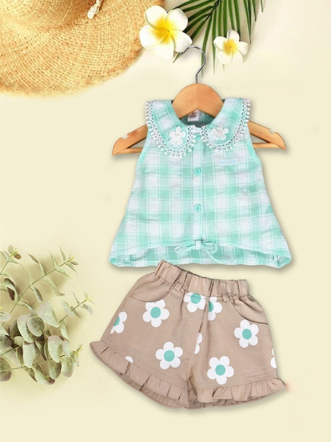 

KIKO Girls Checked Pure Cotton Top with Shorts, Green