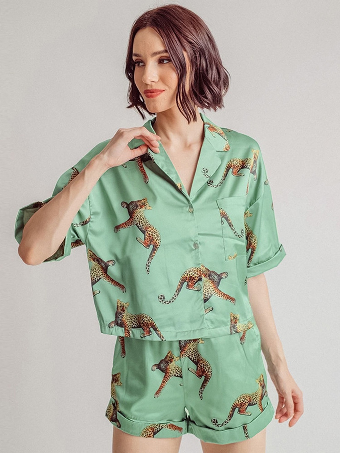 

LULU & SKY Animal Printed Night suit, Green