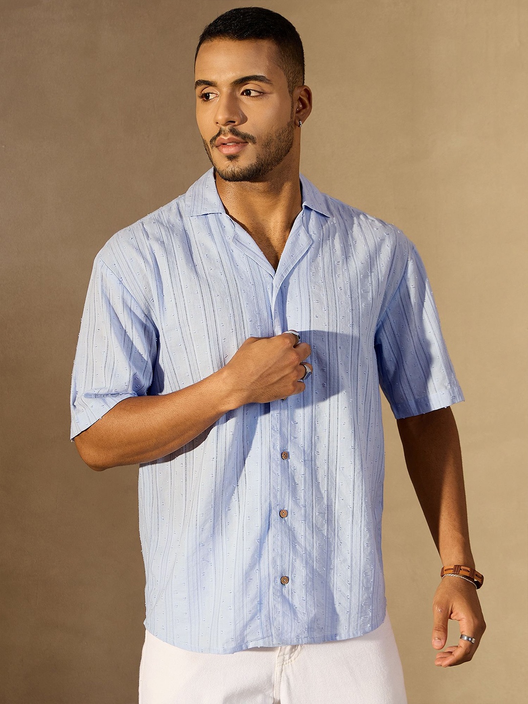 

DENNISON Men Striped Cuban Collar Oversized Smart Casual Shirt, Blue