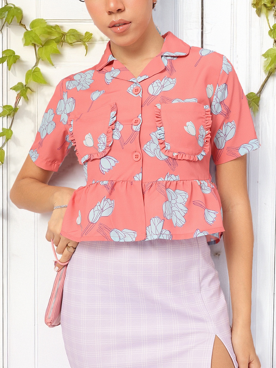 

DressBerry Floral Fantasy Utility Shirt Style Top, Pink