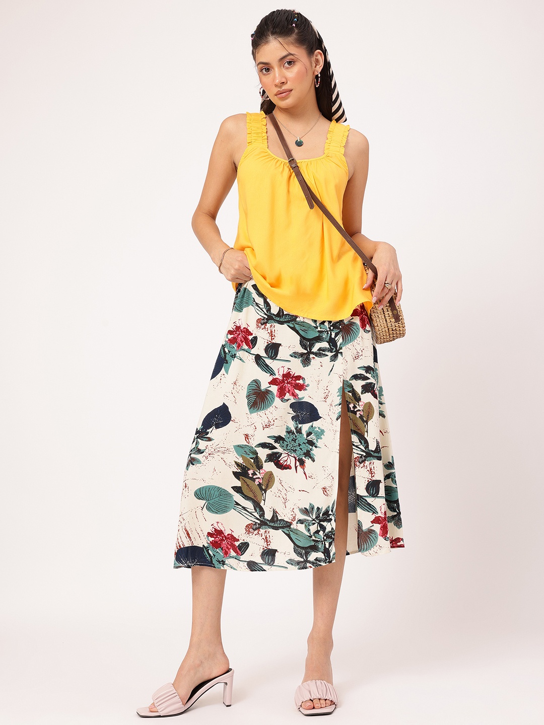 

DressBerry Eclectic Ensemble Pleated A-Line Top, Mustard