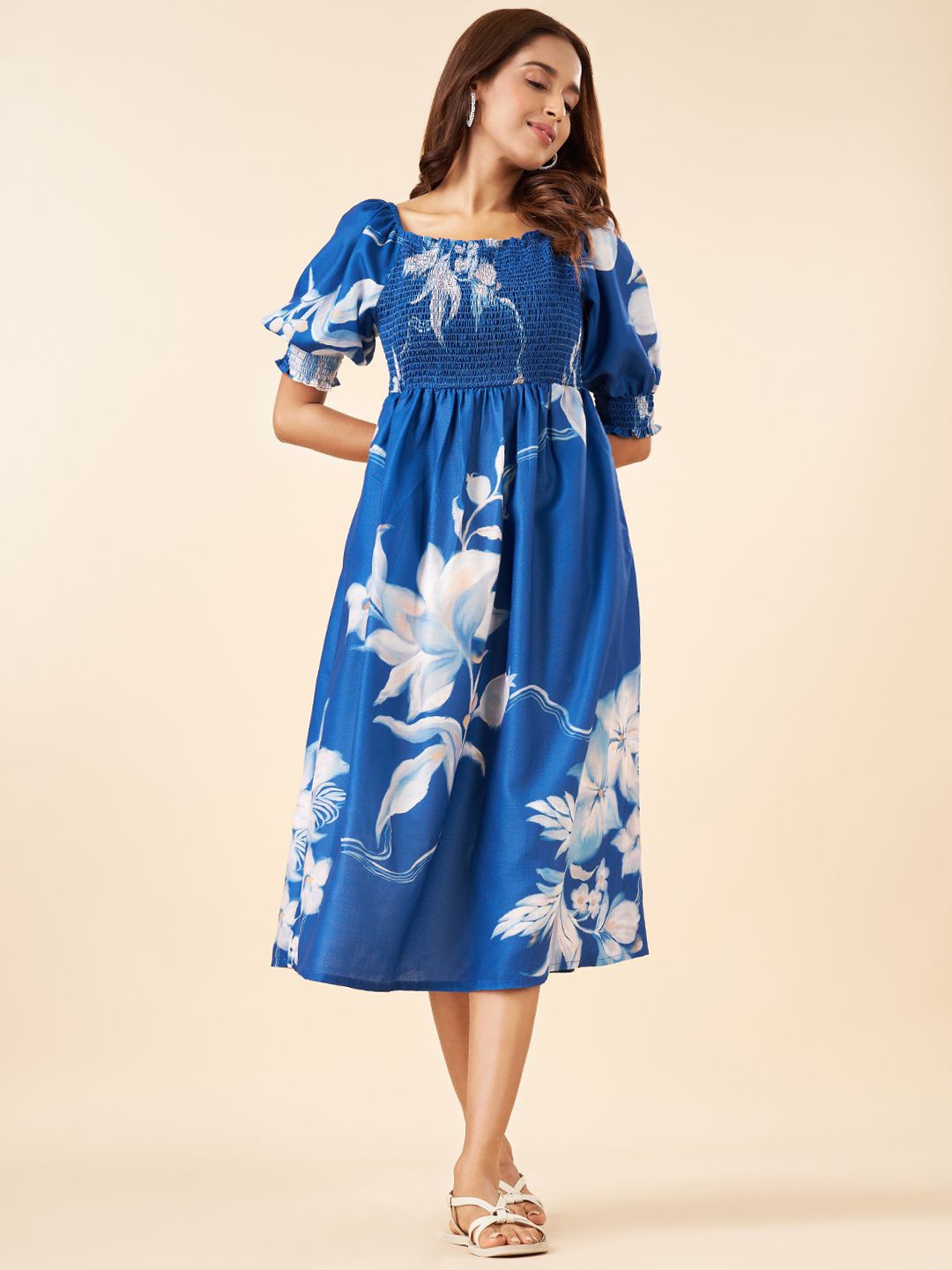 

AKKRITI BY PANTALOONS Women Floral Print Puff Sleeve Empire Midi Dress, Blue