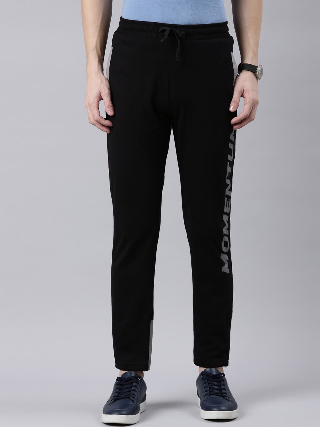 

DIXCY SCOTT Men Printed Mid-Rise Track Pants, Black