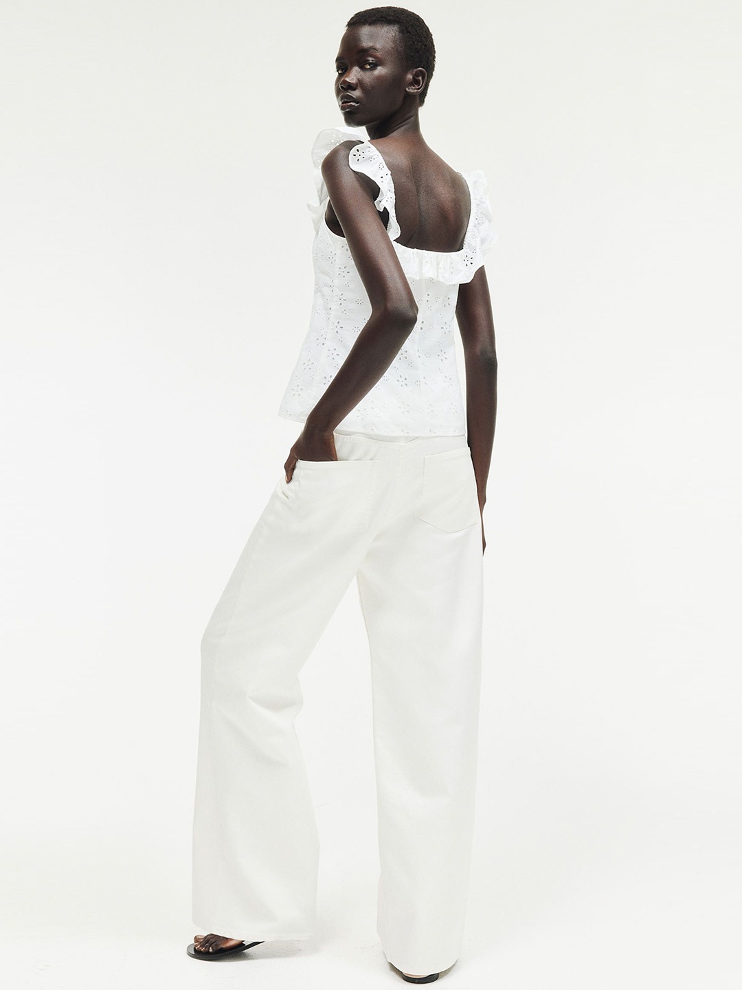 

H&M Frill Trimmed Tops, White