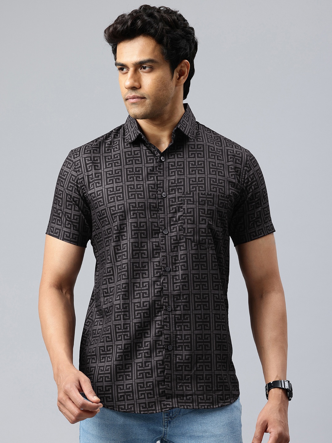 

Majestic Man Men Classic Slim Fit Geometric Printed Casual Shirt, Grey