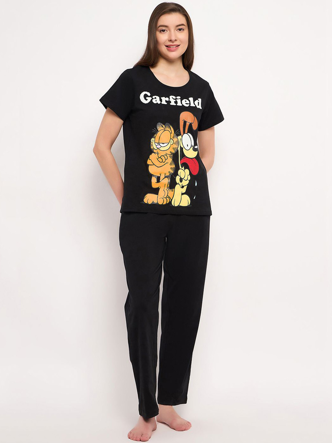 

Clovia Women Cotton Tshirt and Pyjama Set, Black