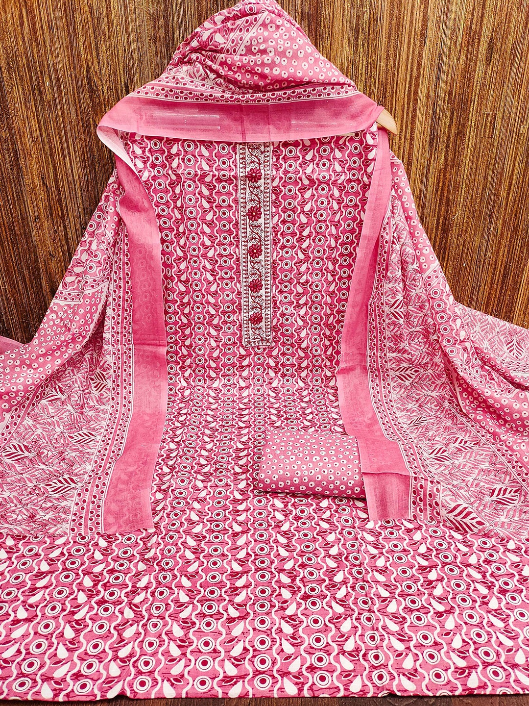 

KALINI Floral Printed Unstitched Dress Material, Pink