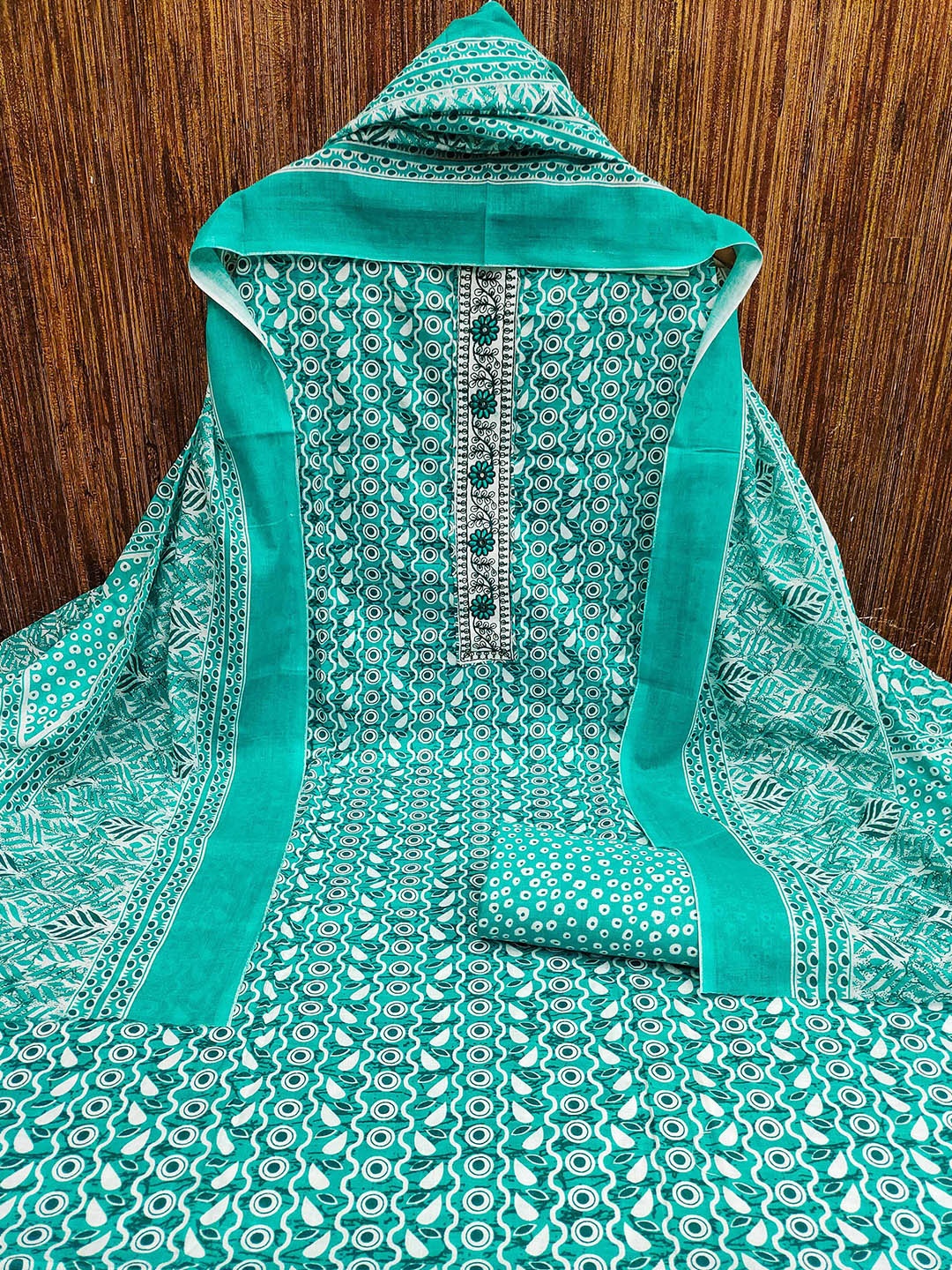 

KALINI Printed Unstitched Dress Material, Sea green