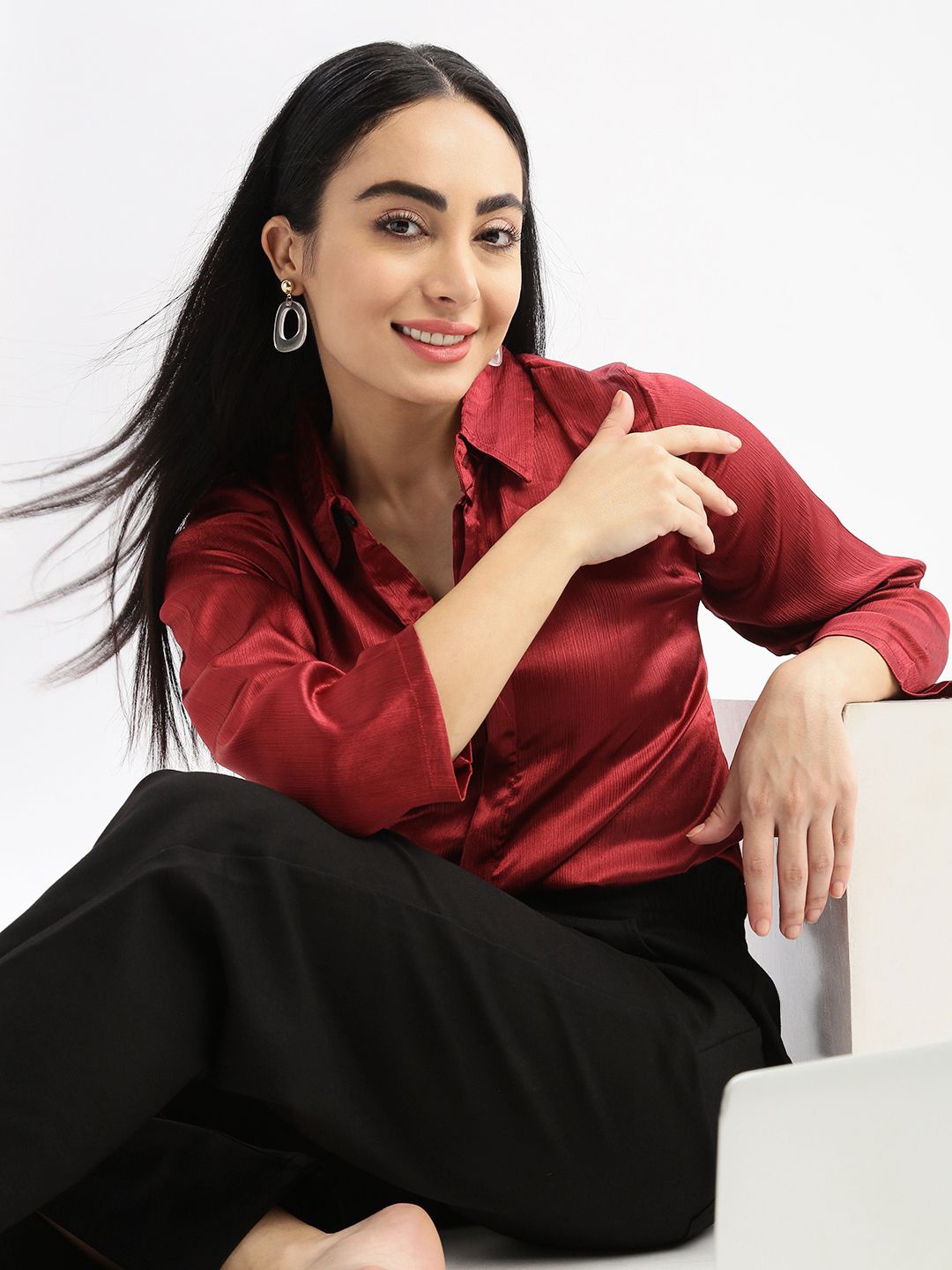 

SHOWOFF Women Standard Slim Fit Opaque Casual Shirt, Maroon