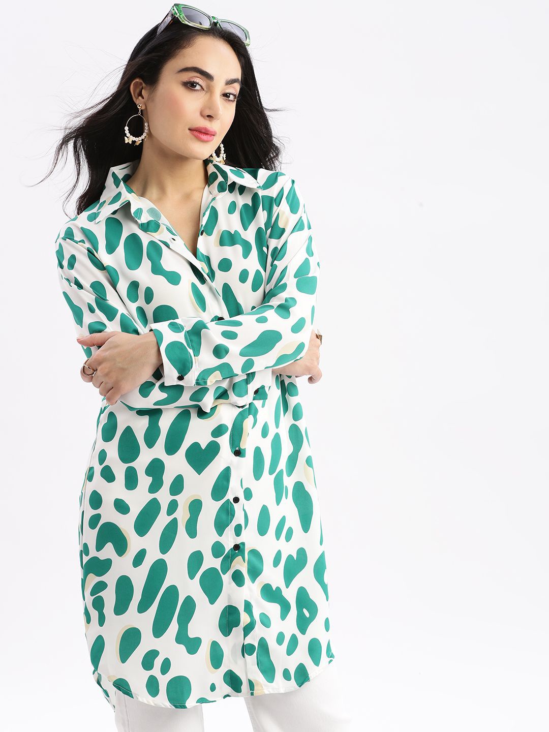 

SHOWOFF Women Comfort Slim Fit Opaque Printed Casual Shirt, White