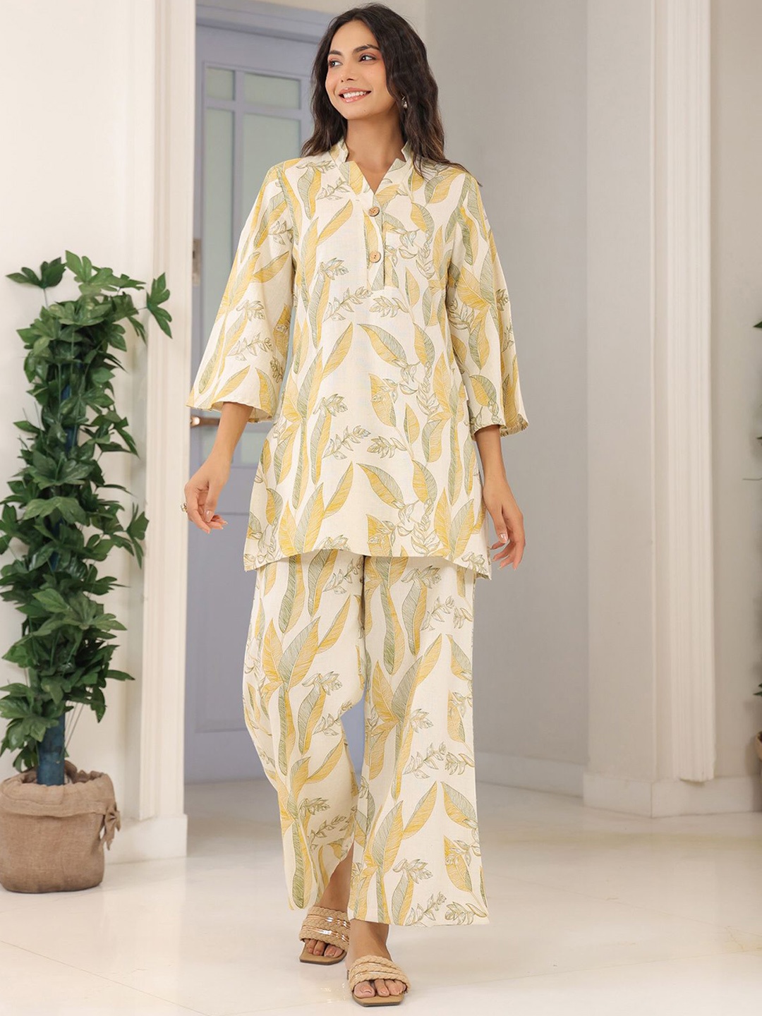JISORA Yellow Floral Printed V-Neck Pure Cotton Tunic With Palazzos