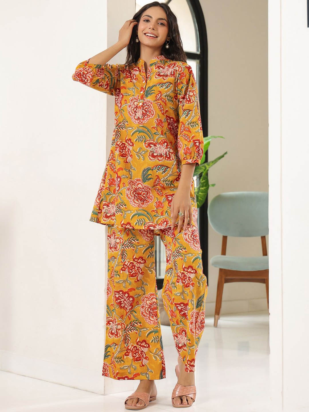 

JISORA Mustard Yellow Floral Printed Mandarin Collar Pure Cotton Tunic With Palazzos