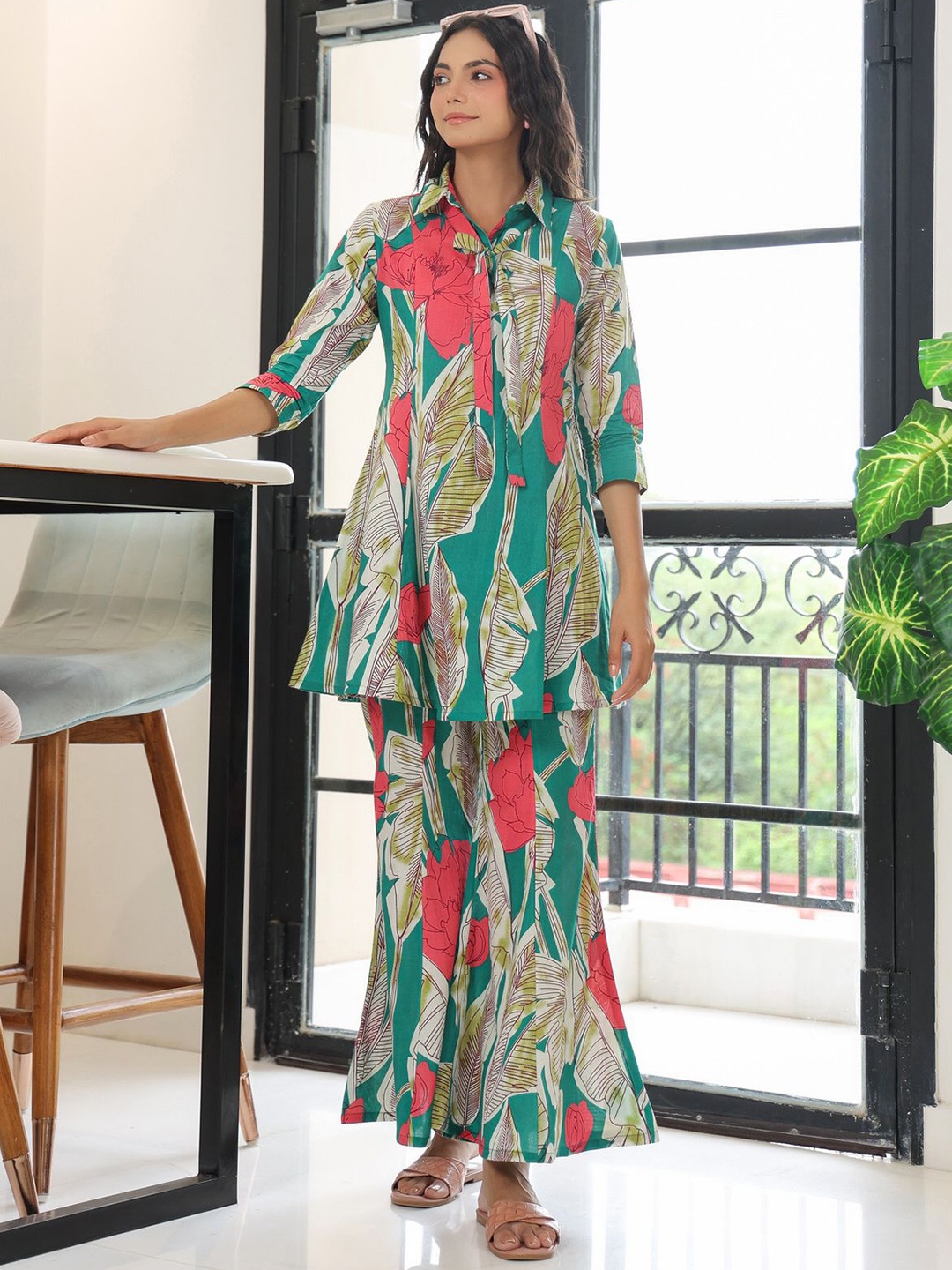 

JISORA Green Floral Printed Shirt Colr Pure Silk Tunic With Palazzos