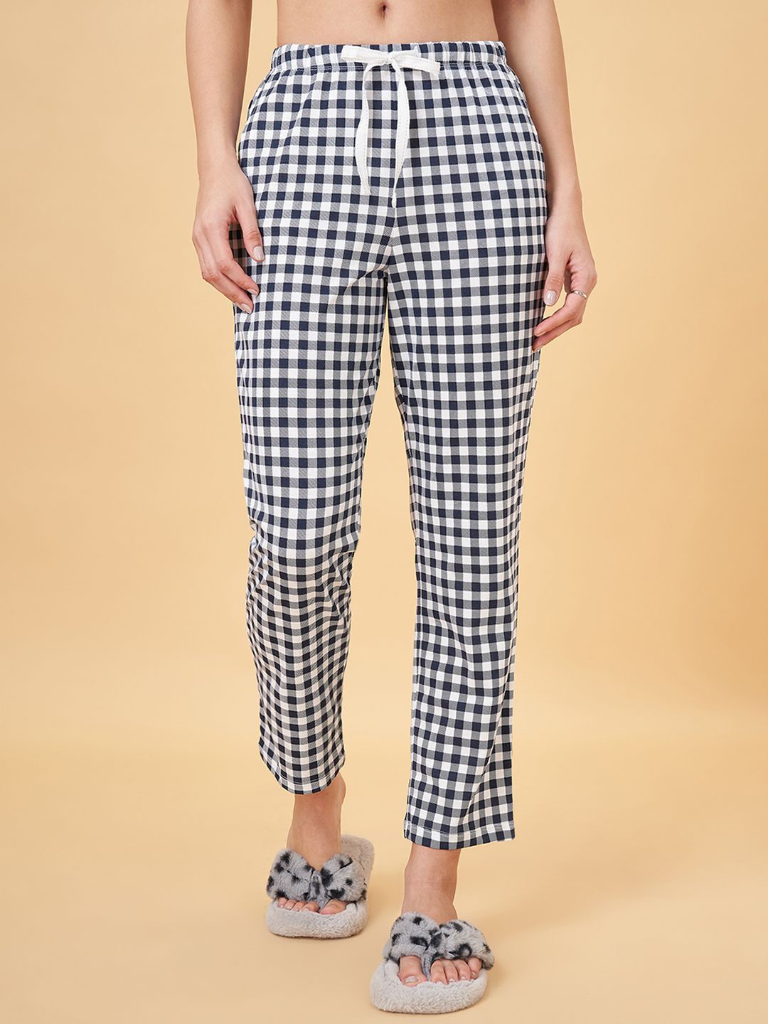 

Dreamz by Pantaloons Checked Pure Cotton Lounge Pants, Off white