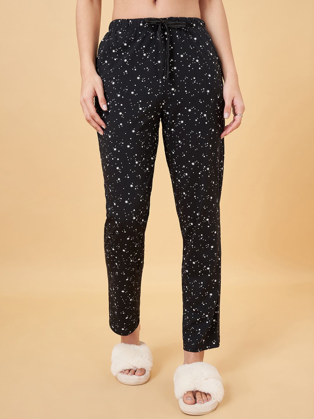 

Dreamz by Pantaloons Women Printed Cotton Lounge Pants, Black