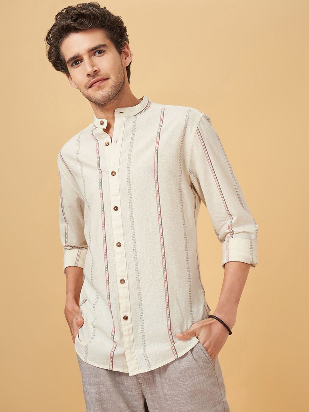 

7 Alt by Pantaloons Men Cotton Mandarin Collar Opaque Casual Shirt, White
