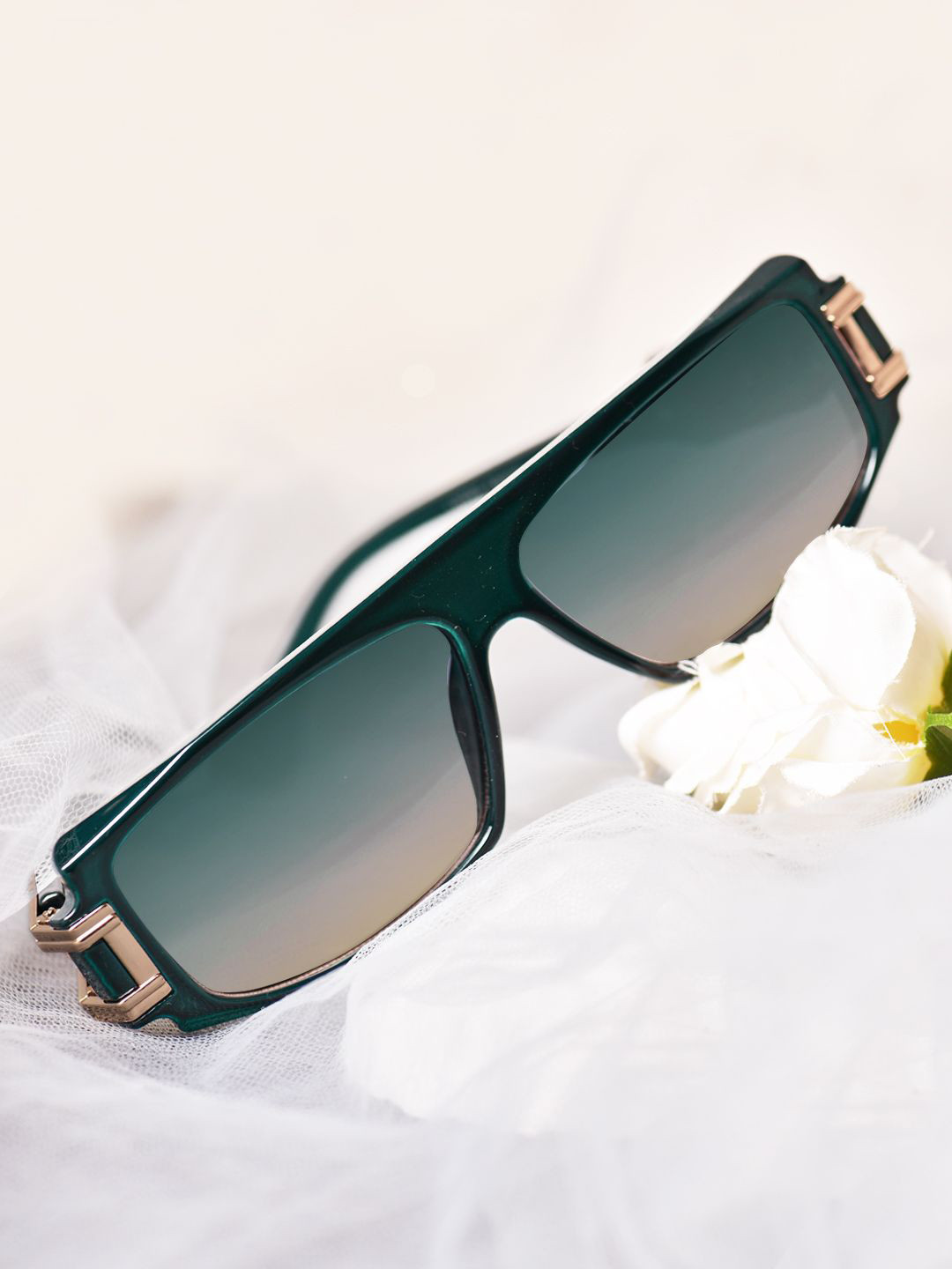 

CELEBRITY SUNGLASSES Unisex Browline Sunglasses with UV Protected Lens, Blue