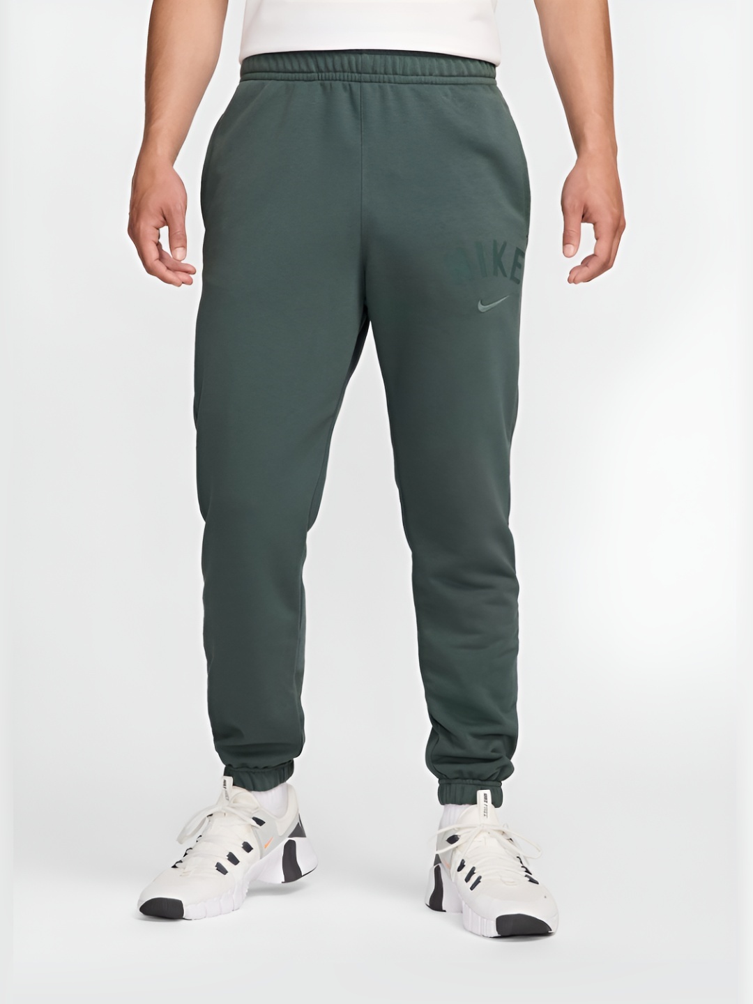 

Nike Swoosh Men's Dri-FIT Fleece Fitness Joggers, Green