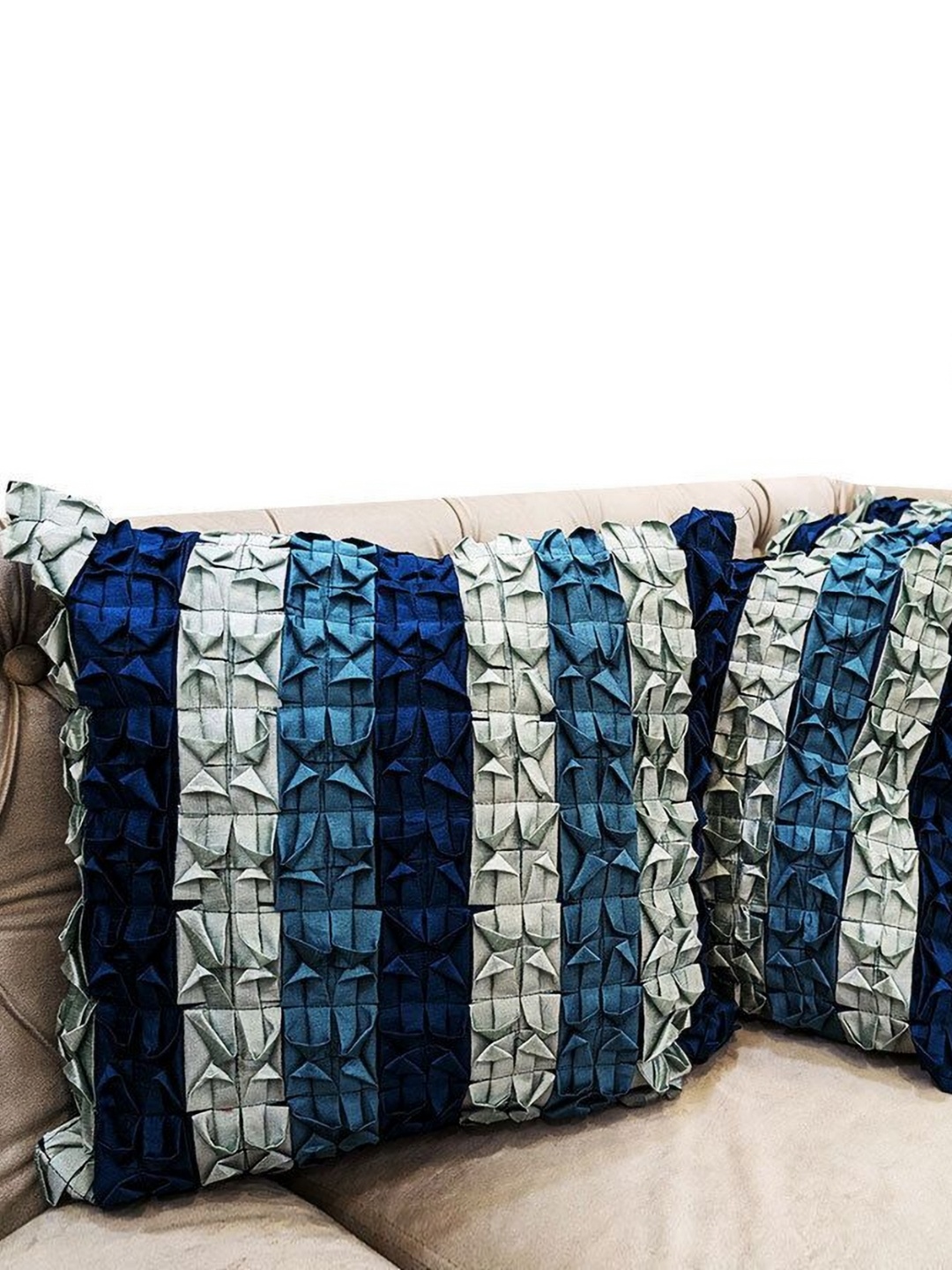 

Good Vibes Blue & Beige 5 Pieces Square Cushion Covers