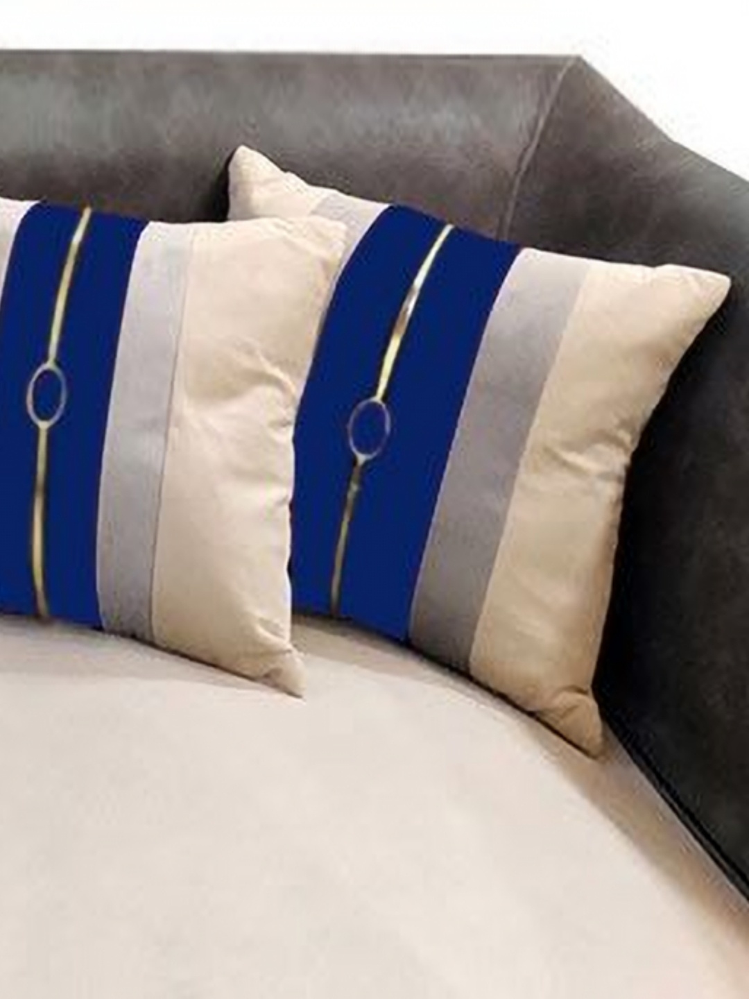 

Good Vibes Beige & Blue 5 Pieces Colourblocked Velvet Square Cushion Covers