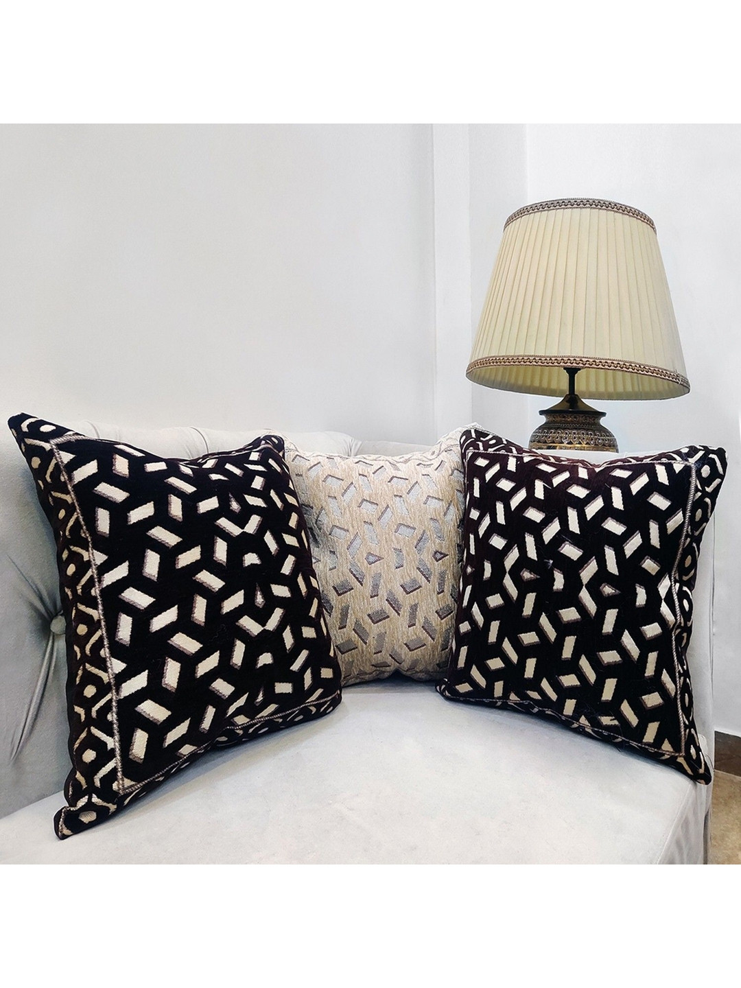

Good Vibes Beige & Brown 3 Pieces Square Cushion Covers