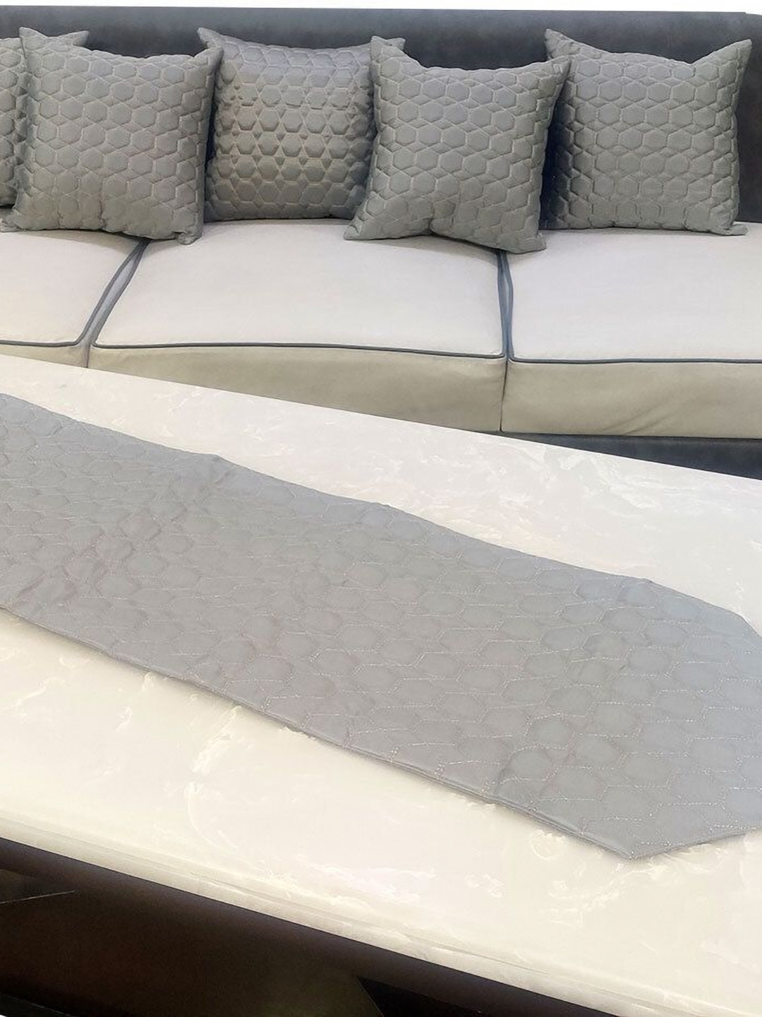 

Good Vibes Grey 5 Pieces Geometric Velvet Square Cushion Covers