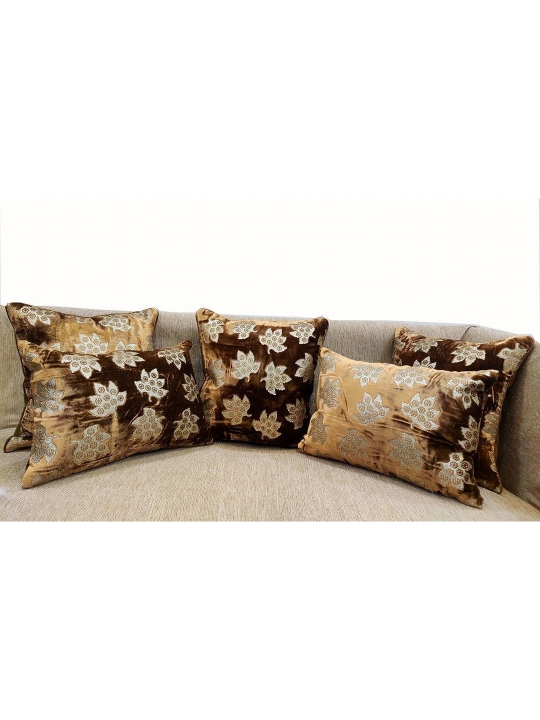 

Good Vibes Brown & Yellow 5 Pieces Floral Velvet Square Cushion Covers