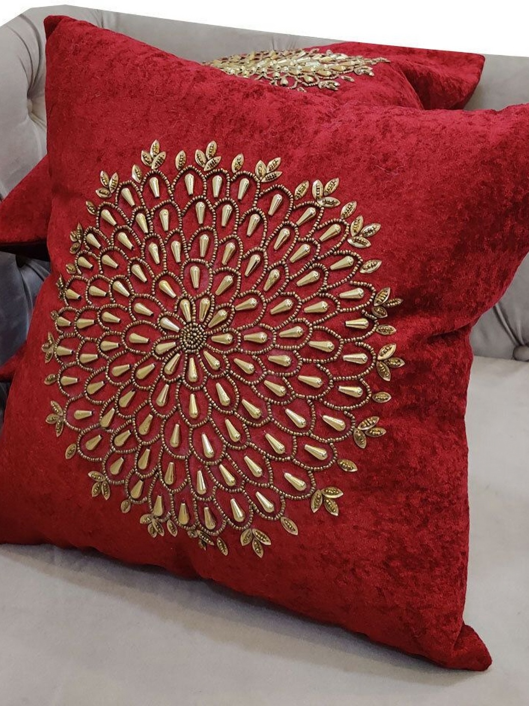 

Good Vibes Maroon & Gold-Toned 3 Pieces Embellished Velvet Square Cushion Covers