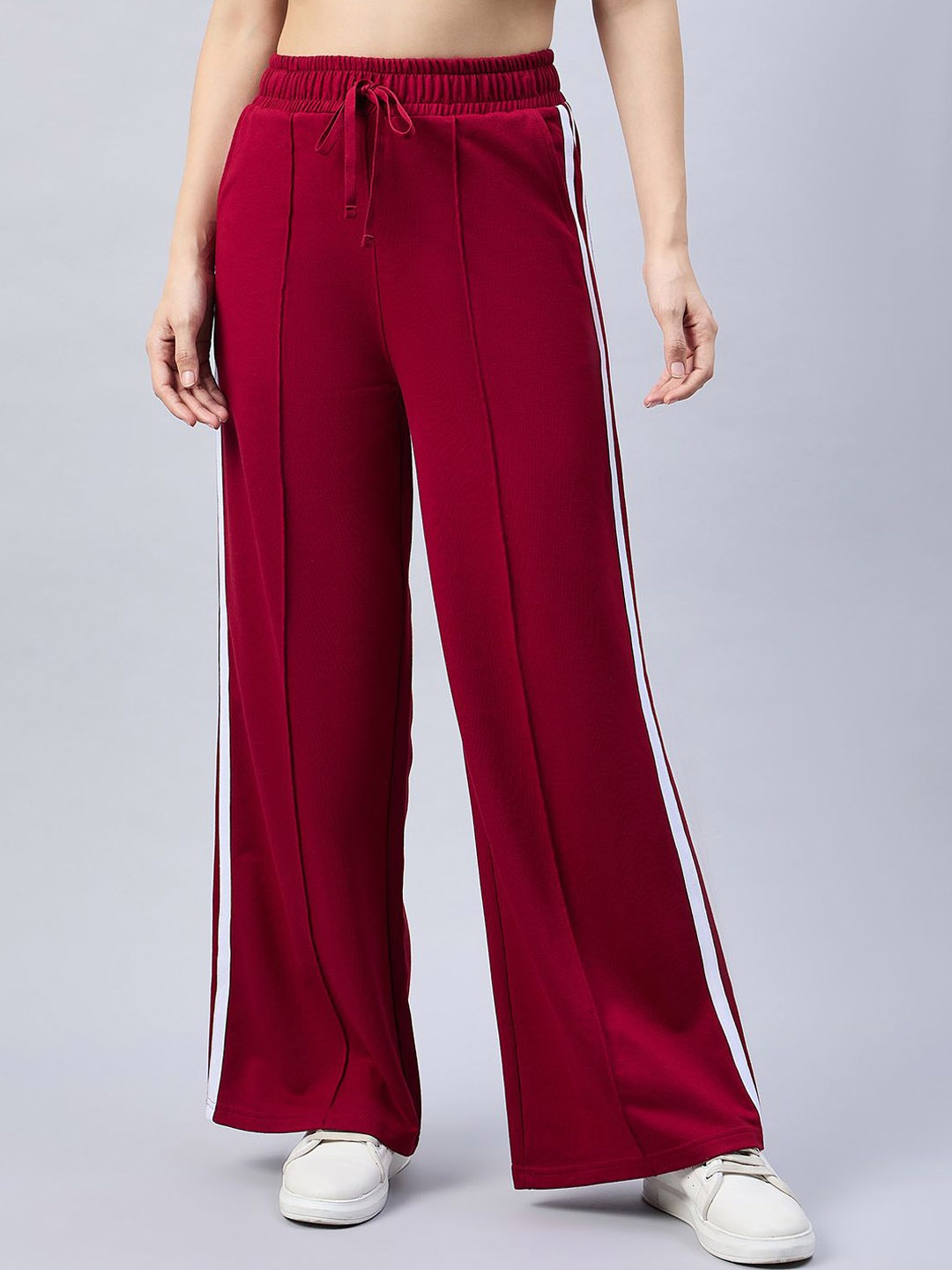 

FEMEA Women Flared Fit Mid Rise Track Pant, Maroon