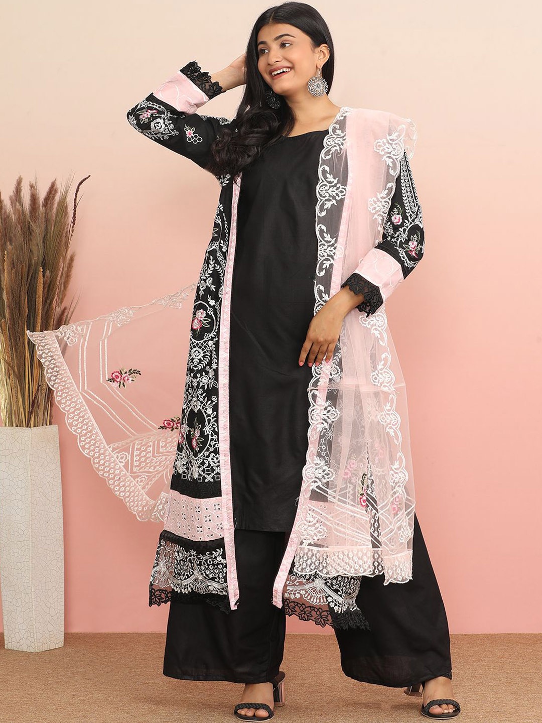 

MAHALASA Floral Embroidered Gotta Patti Kurta with Churidar & Dupatta, Black