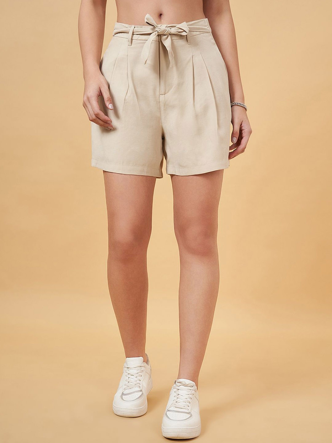 

People Women Shorts, Green