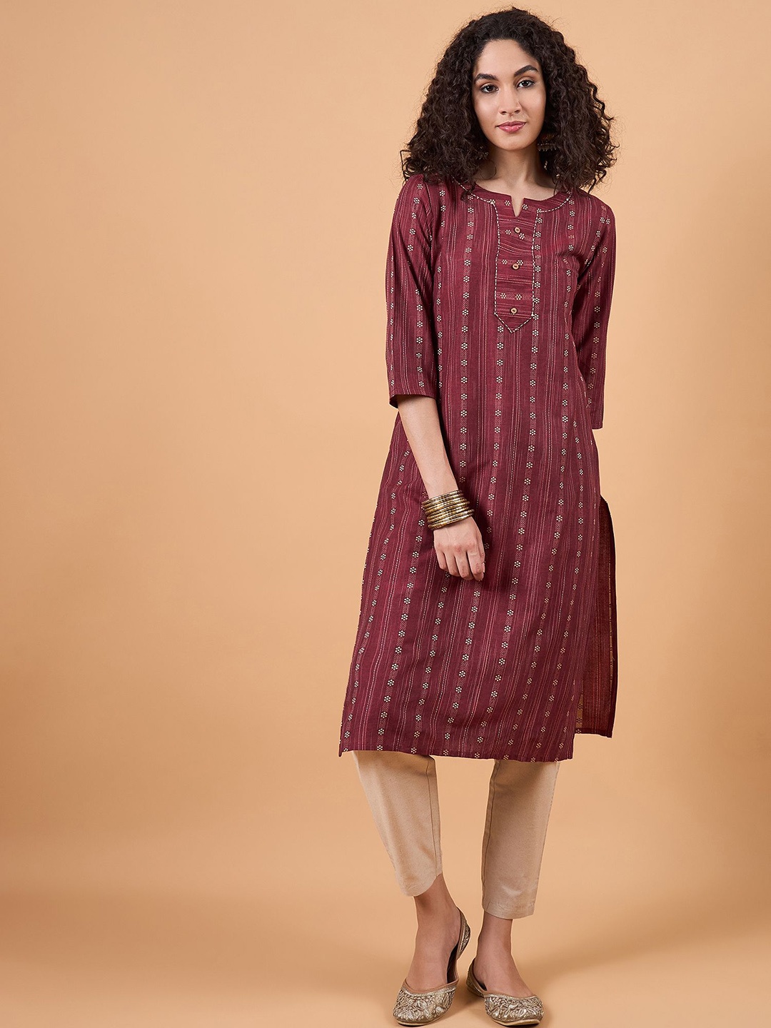 

swatika Regular Pure Cotton Straight Kurta with Trousers, Maroon