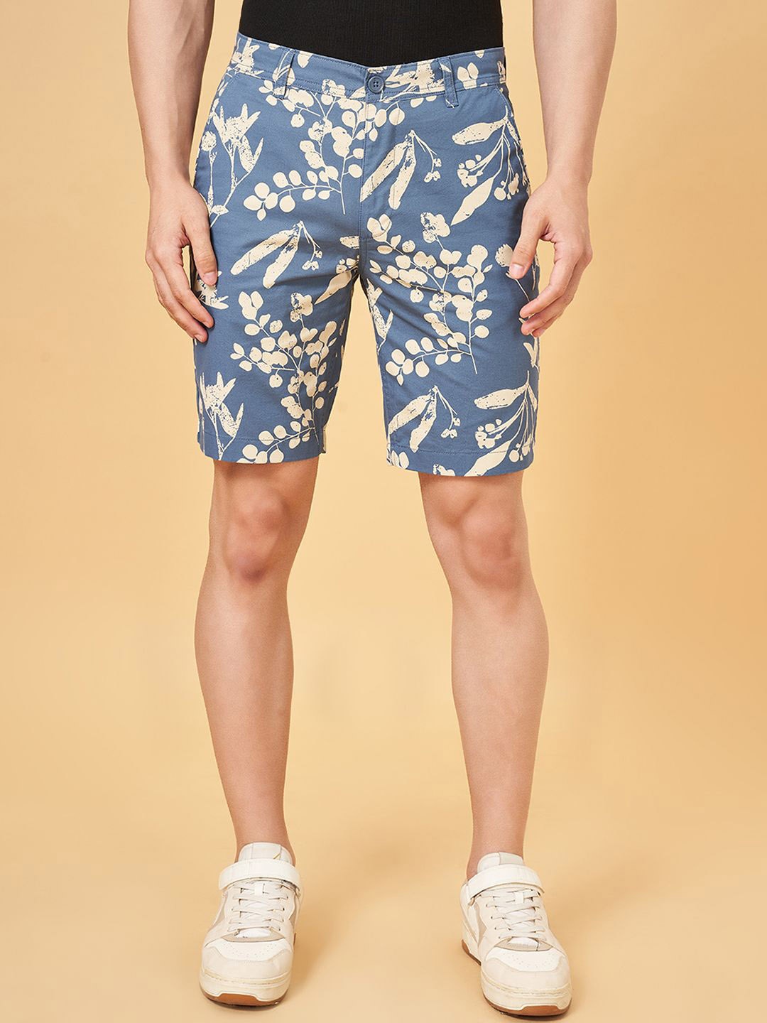 

Urban Ranger by pantaloons Men Floral Printed Slim Fit Shorts, Navy blue