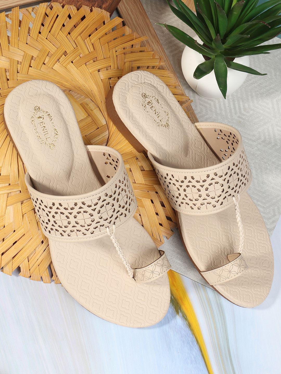 

Denill Women One Toe Flats with Laser Cuts, Cream
