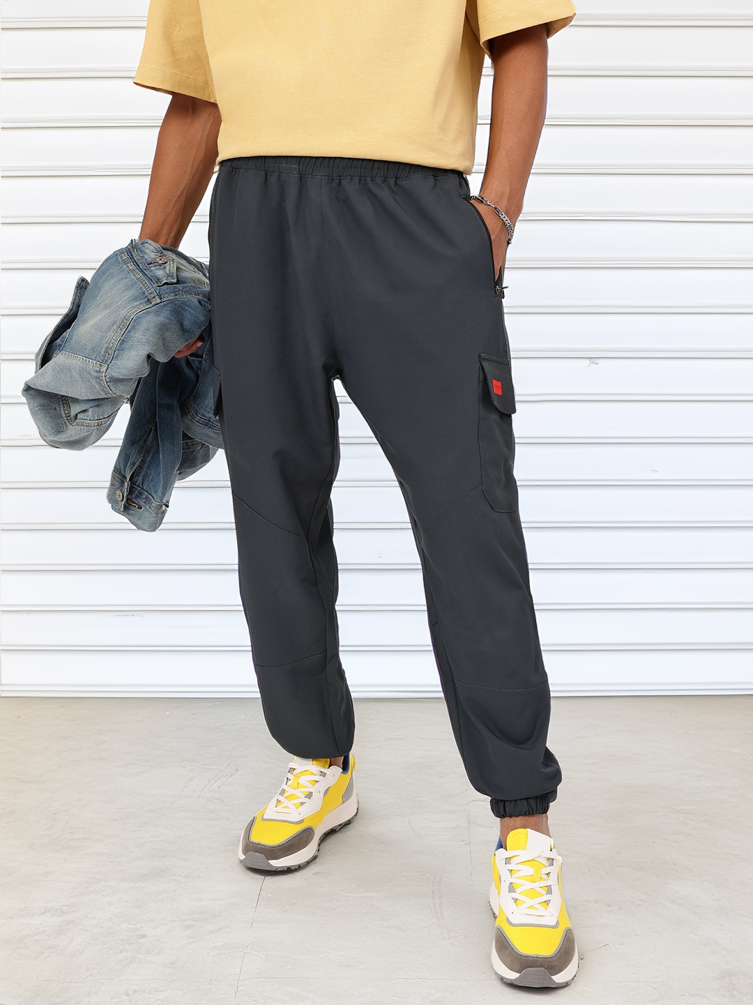 

Kook N Keech Men Pocket Powerhouse Comfy Cargo Joggers, Grey