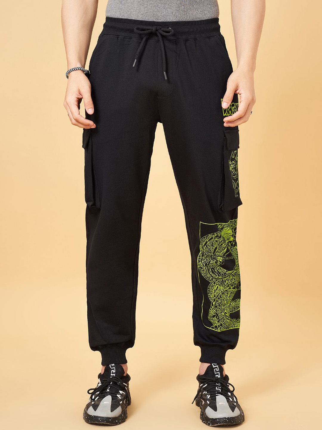 

SF JEANS by Pantaloons Men Printed Pure Cotton Joggers, Black