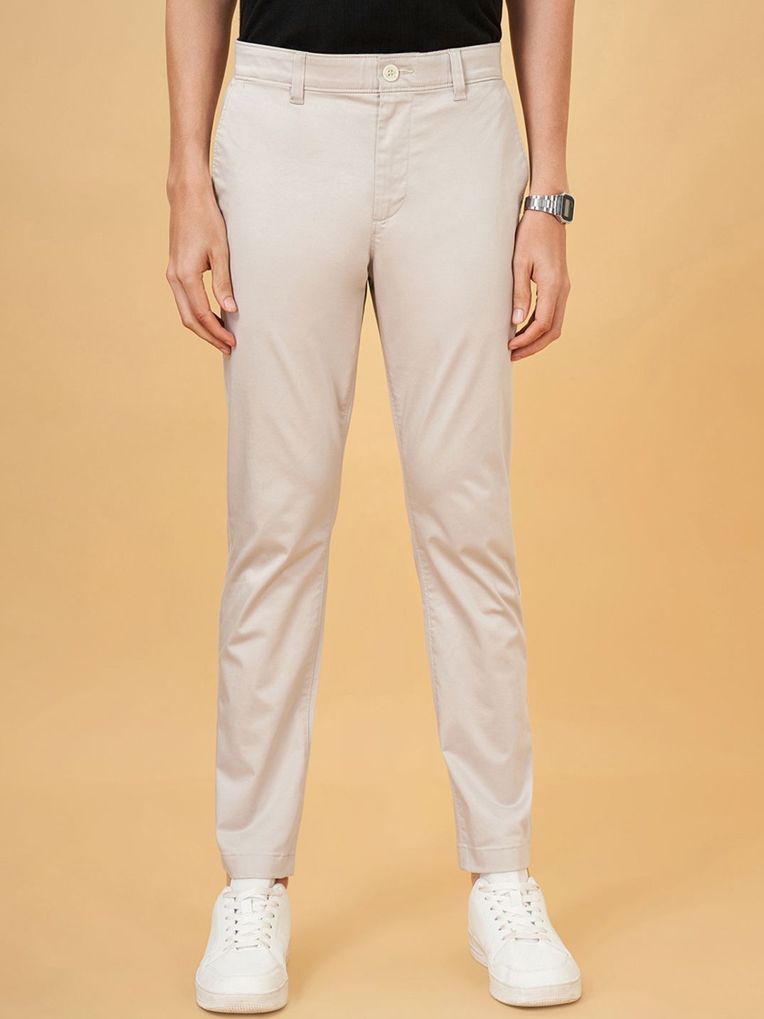 

BYFORD by Pantaloons Men Mid-Rise Slim Fit Chinos Trousers, Off white