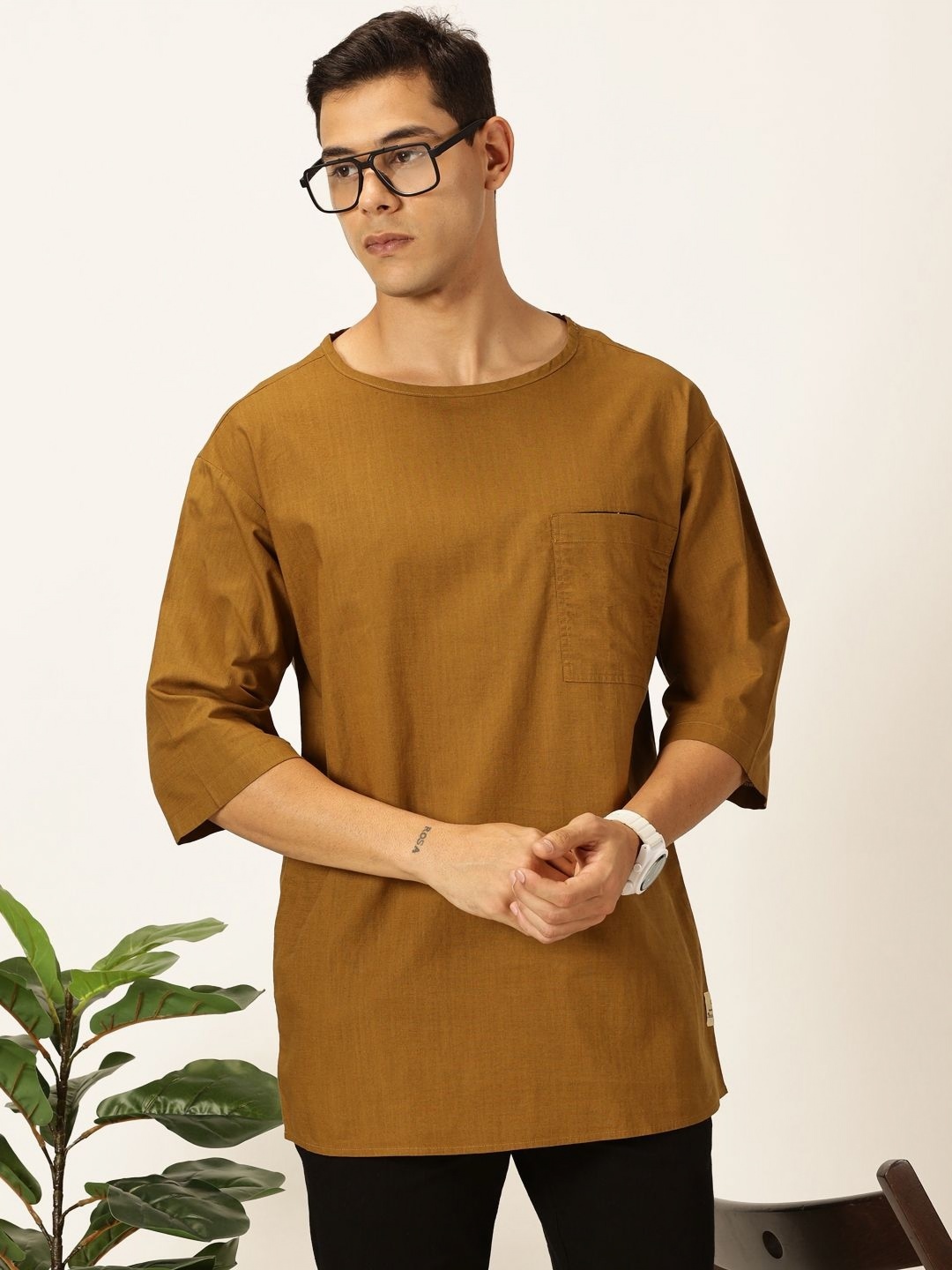 

Thomas Scott Men Solid Pure Cotton Boxy T-shirt, Brown