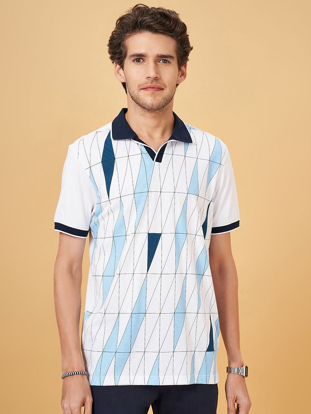 

BYFORD by Pantaloons Men Geometric Printed Polo Collar Cotton Slim Fit T-Shirt, White