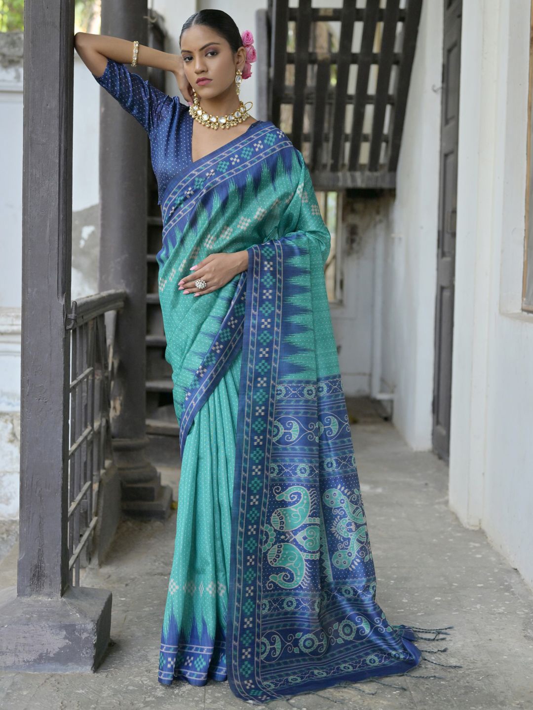 

Panzora Ethnic Motifs Printed Saree, Sea green