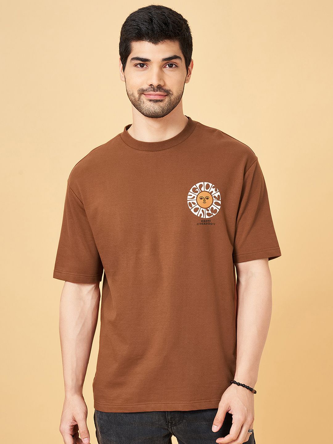 People Men Typography Printed Applique Boxy T-shirt, Tan