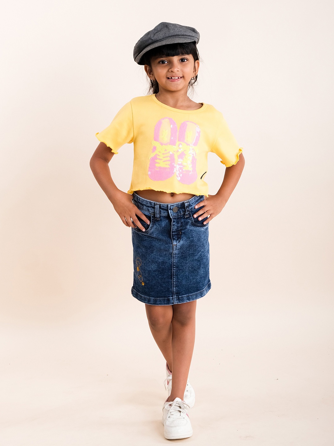

KiddoPanti Girls Embellished Crop Top with Skirt, Yellow